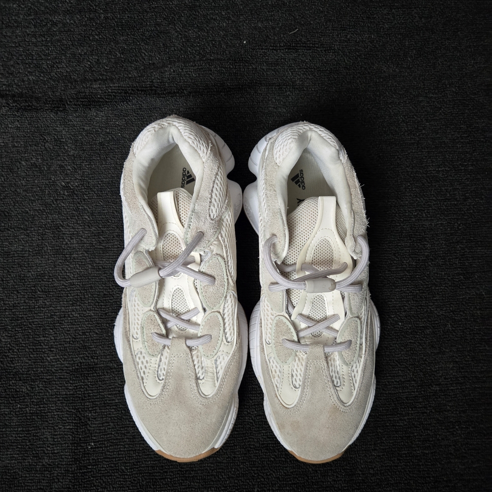 Yeezy Cream Athletic Shoes